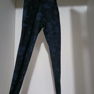 Danskin Blue & Black Full Length Leggings with Deep Side Pockets Women's Size S